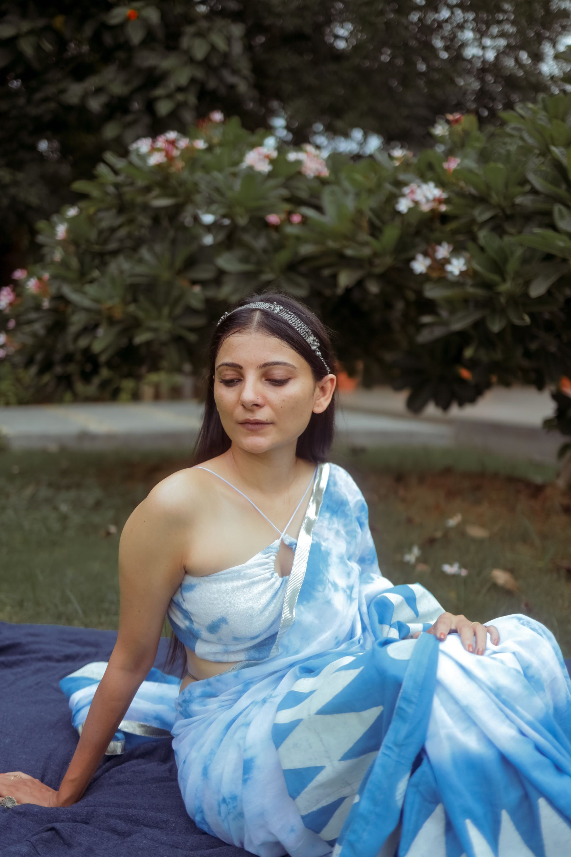 Blue & White Hand Block Printed Tie-Dye Saree With Custom Jute Crop Top - Tijoreebynikita